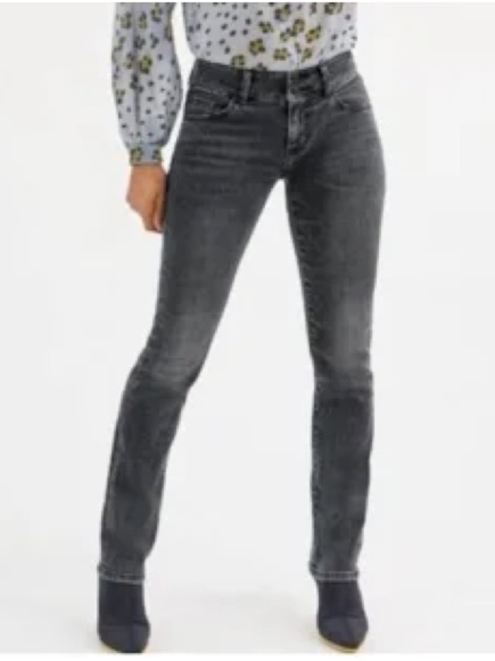 NWOT CAbi Cinch Straight Jeans in Washed Black